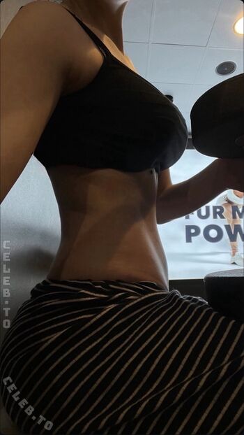 Full leaked Sallyceaa private onlyfans photo