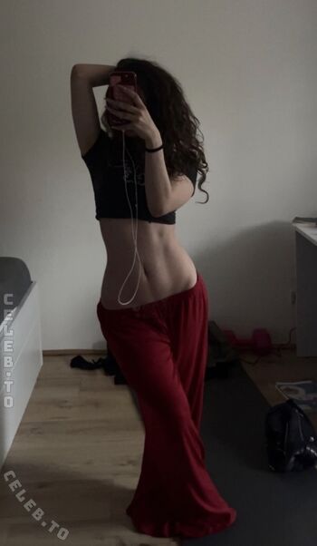 Full leaked Sallyceaa private onlyfans photo