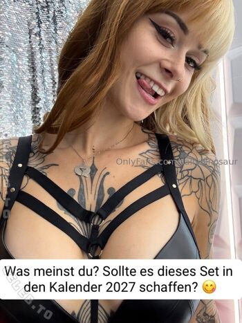 Full leaked Sallydinosaur page private onlyfans photo