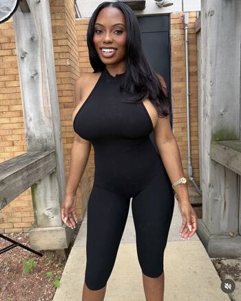 Samantha Marie