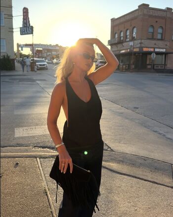 Samantha Riehl