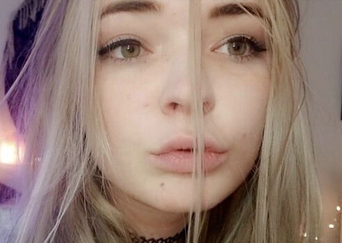 Full leaked Samantha smith page private onlyfans photo