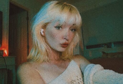 Full leaked Samantha smith page private onlyfans photo