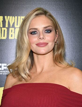Full leaked Samara weaving page private onlyfans photo