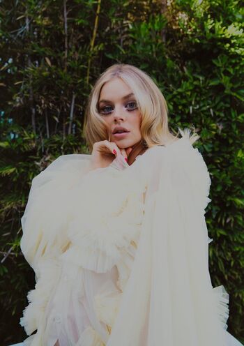 Full leaked Samara weaving private onlyfans photo
