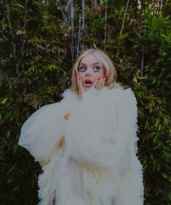 Full leaked Samara weaving private onlyfans photo