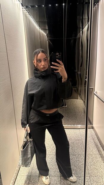Full leaked Samira noureddine page private onlyfans photo