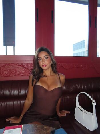 Full leaked Samira noureddine private onlyfans photo