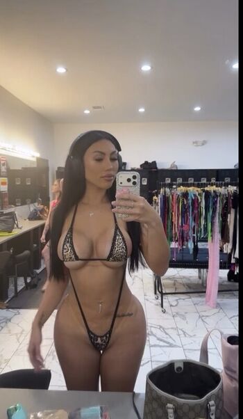 Full leaked Sammyfaithhughes private onlyfans photo