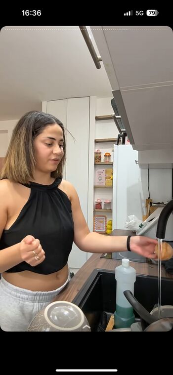 Full leaked Sanamdoui private onlyfans photo