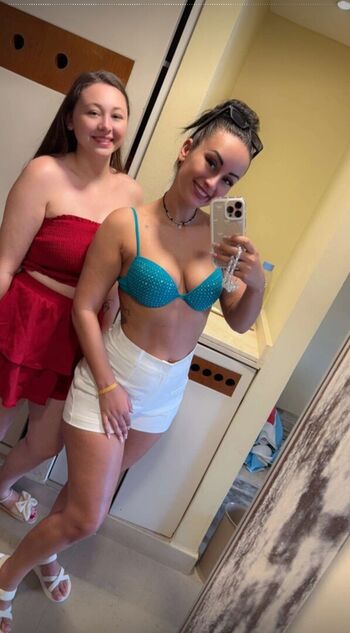 Full leaked Sandra baratier tiktokeuse private onlyfans photo