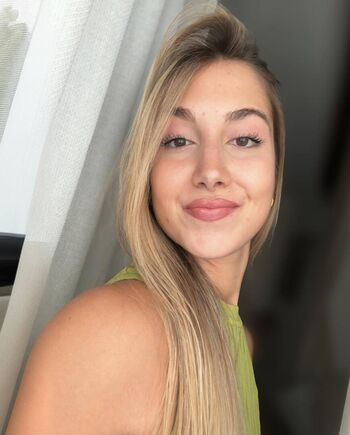 Full leaked Sandractive private onlyfans photo