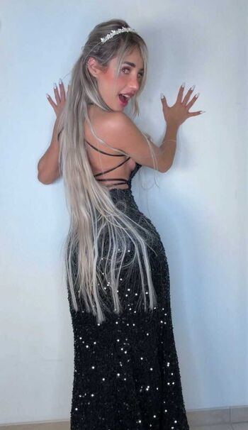Full leaked Sandyleinof private onlyfans photo