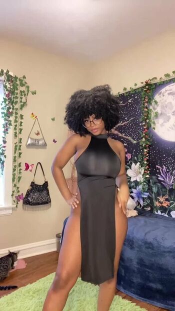 Full leaked Santassweetest private onlyfans photo