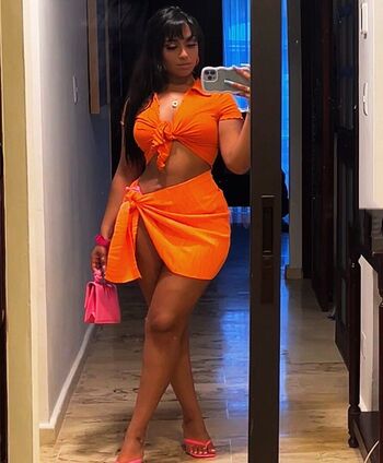Full leaked Sanu xo page private onlyfans photo