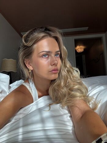 Full leaked Sara crumbleleg private onlyfans photo