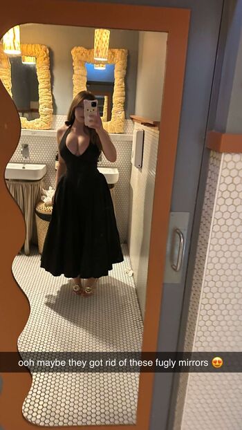 Full leaked Sara dobrik page private onlyfans photo