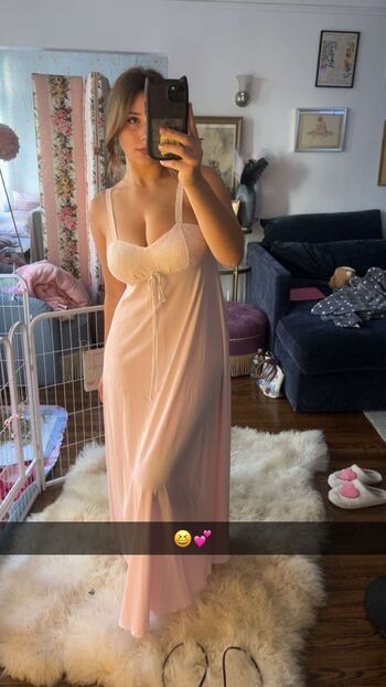 Full leaked Sara dobrik private onlyfans photo
