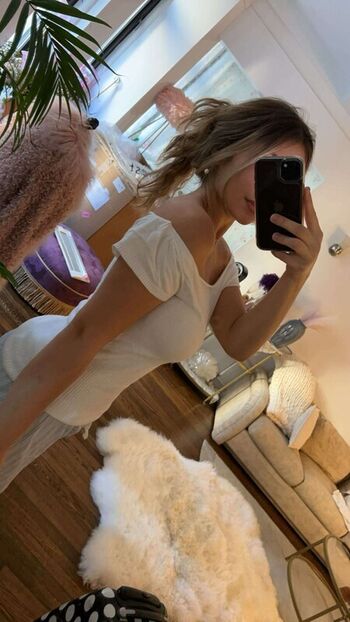 Full leaked Sara dobrik page private onlyfans photo