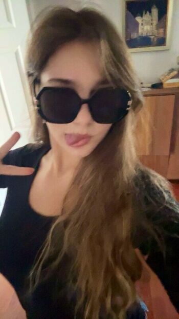 Full leaked Sara dobrik page private onlyfans photo