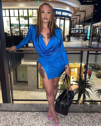 Full leaked Sara gold private onlyfans photo