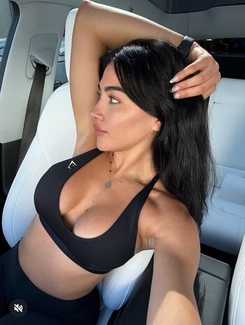 Full leaked Sara hesri private onlyfans photo