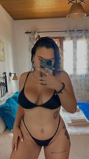 Full leaked Sara quintero private onlyfans photo