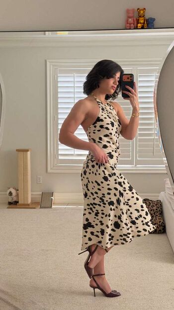 Full leaked Sara saffari page private onlyfans photo