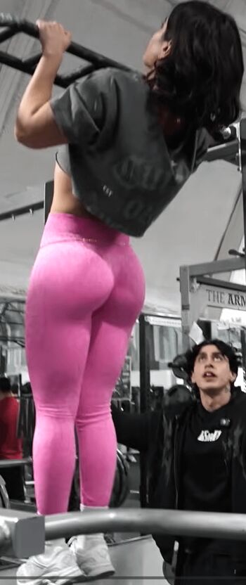 Full leaked Sara saffari private onlyfans photo