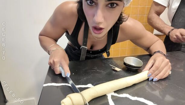 Full leaked Sara saffari private onlyfans photo