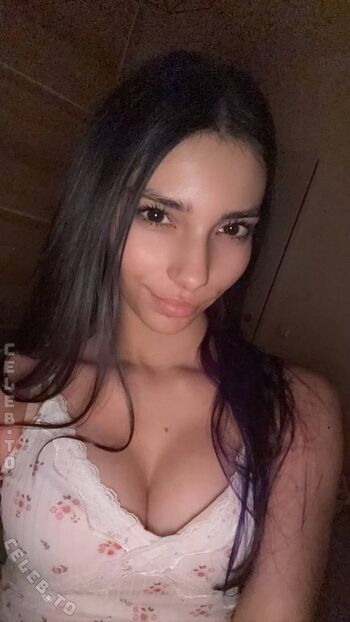 Full leaked Sara wolf  page private onlyfans photo
