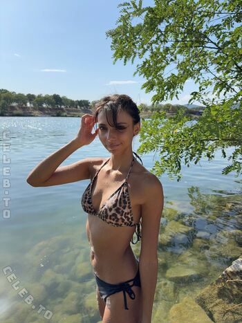 Full leaked Sara wolf  page private onlyfans photo