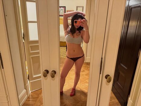 Full leaked Sarabella harris sarabellaharriss sexiisariii page private onlyfans photo