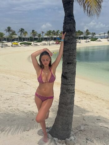 Full leaked Sarabella harris page private onlyfans photo