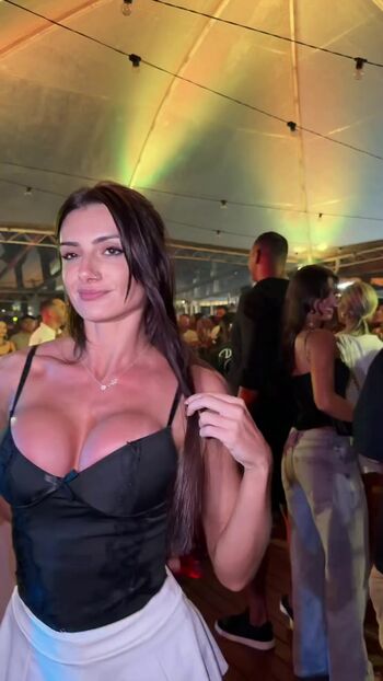 Full leaked Sarah caus page private onlyfans photo