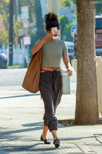 Full leaked Sarah hyland private onlyfans photo