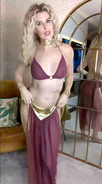 Full leaked Sarah jayne page private onlyfans photo