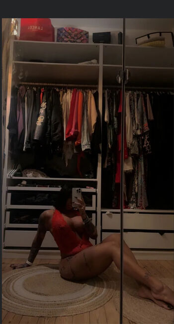 Full leaked Sarah las putas private onlyfans photo