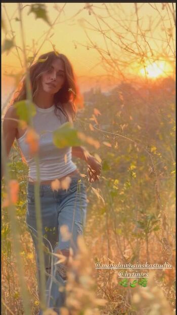 Full leaked Sarah shahi page private onlyfans photo