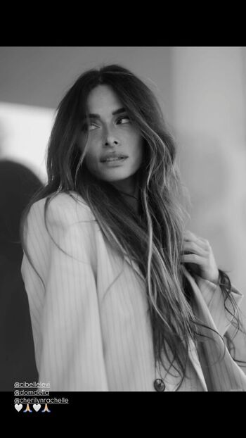Full leaked Sarah shahi private onlyfans photo