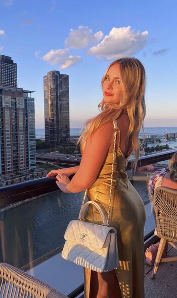 Full leaked Sarahd private onlyfans photo