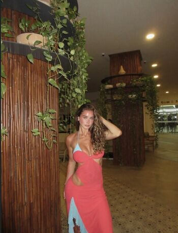 Full leaked Sarahemilyhope private onlyfans photo