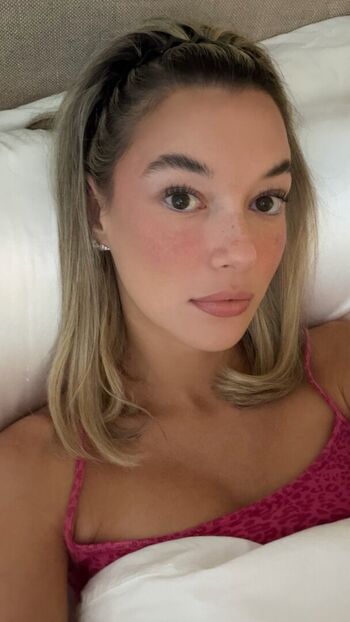 Full leaked Sarahfuckingsnyder private onlyfans photo
