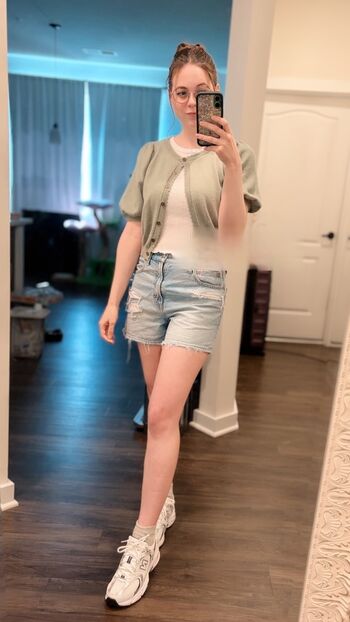 Full leaked Sarahkey private onlyfans photo