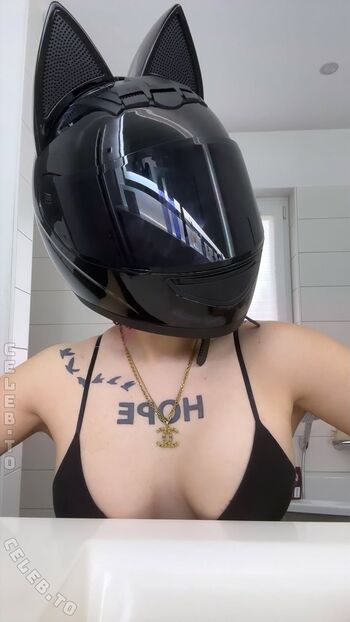 Full leaked Sarahmelek private onlyfans photo