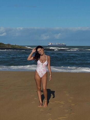 Full leaked Saraxoxo private onlyfans photo
