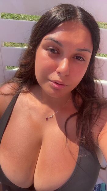 Full leaked Sarettinablue page private onlyfans photo