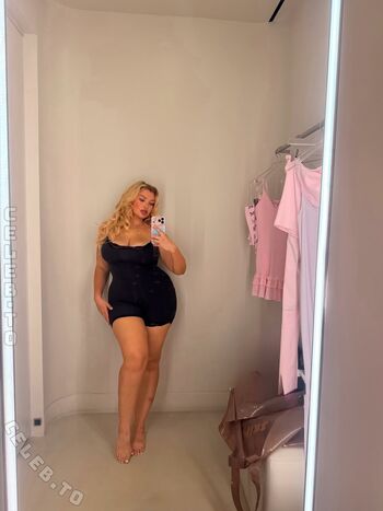 Full leaked Sarina nowak private onlyfans photo