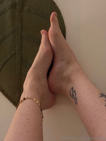 Full leaked Gabi sly/ private onlyfans photo