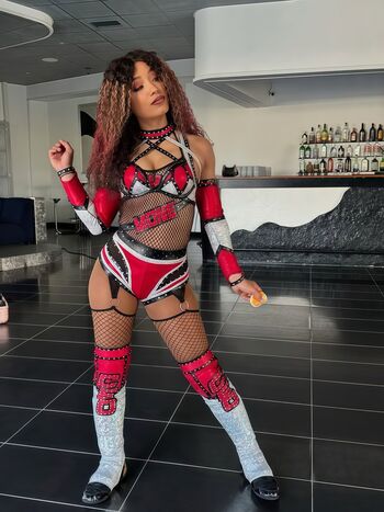 Sasha Banks